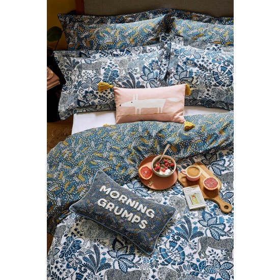 unnamed-file-368.jpg Scion Pink Mr Fox Cushion -Scion sales unnamed file 368